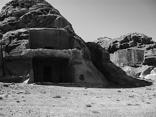 palaiolithika-evrimata-stin-petra-iordanias-902646944.jpeg - Αρχείον Πολιτισμού