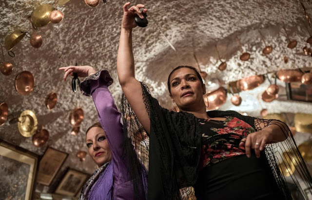 troglodytes-apo-epilogi-stin-ispania-1590443391.jpeg - Αρχείον Πολιτισμού