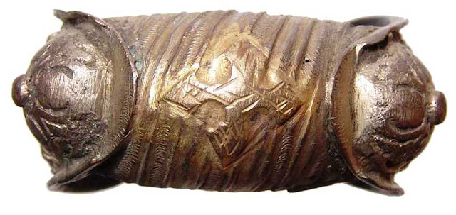 xepoulietai-arxaio-makedoniko-thrakiko-vraxioli-gonimotitas-977874916.jpeg - Αρχείον Πολιτισμού