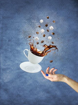 11-Coffee%20splash%20%5B320x200%5D.jpeg - Αρχείον Πολιτισμού