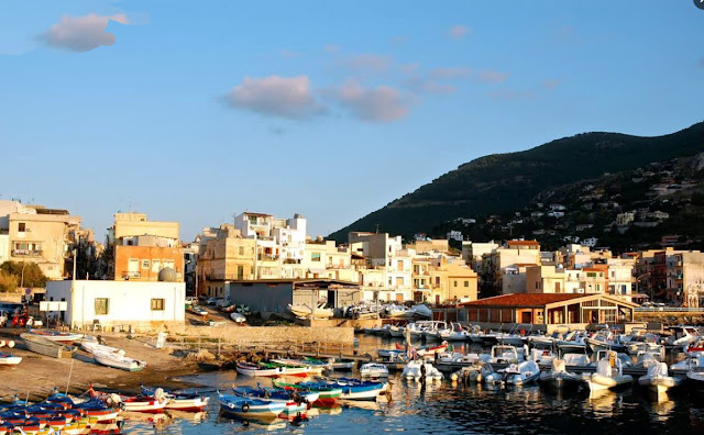 Sferracavallo-%CF%88%CE%B1%CF%81%CE%BF%CF%87%CF%8E%CF%81%CE%B9-%CF%88%CE%B1%CF%81%CE%BF%CE%BA%CE%AC%CE%B9%CE%BA%CE%B1.jpeg - Αρχείον Πολιτισμού